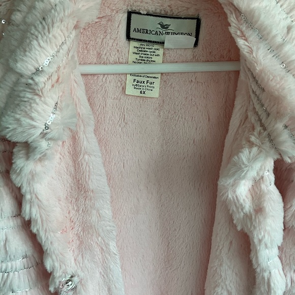 American Widgeon Girls Faux Fur Coat - Picture 4 of 6